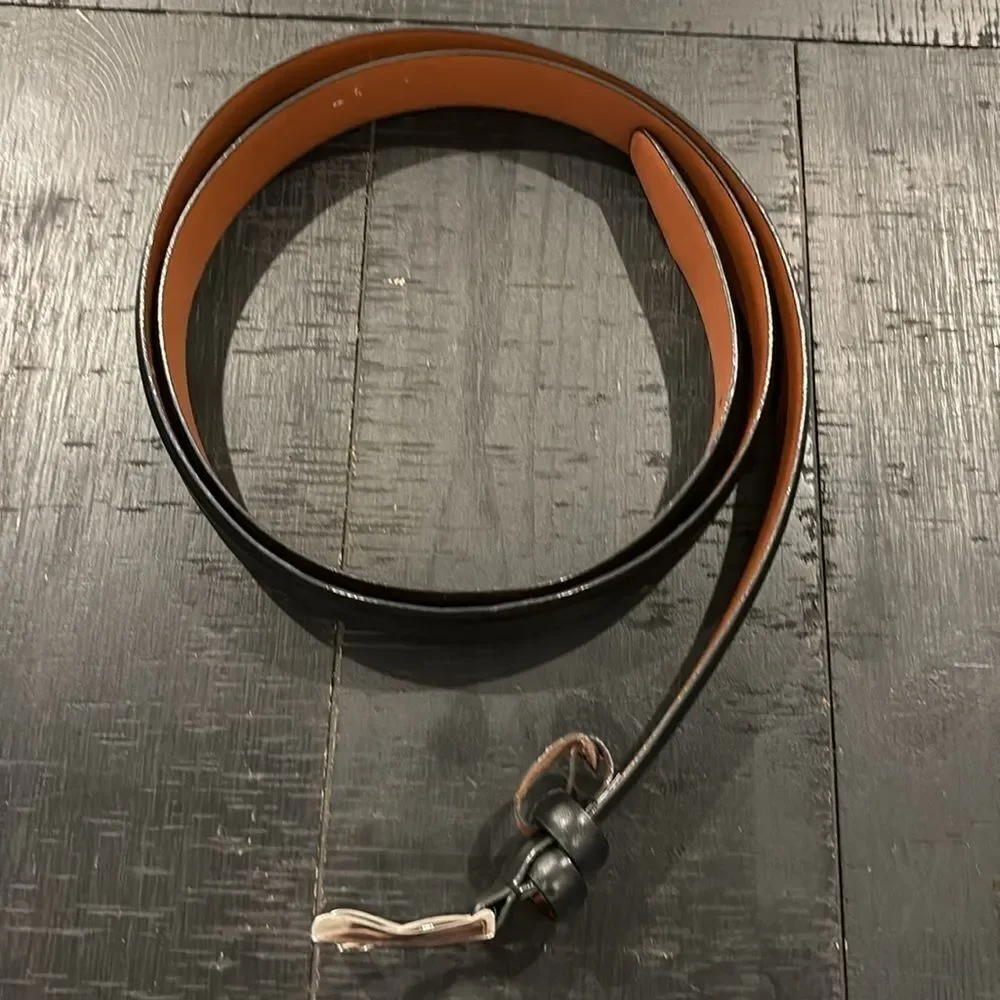 MEN'S WEARHOUSE BLACK GENUINE LEATHER SILVER BUCKLE DRESS BELT 52/130​​​​​
